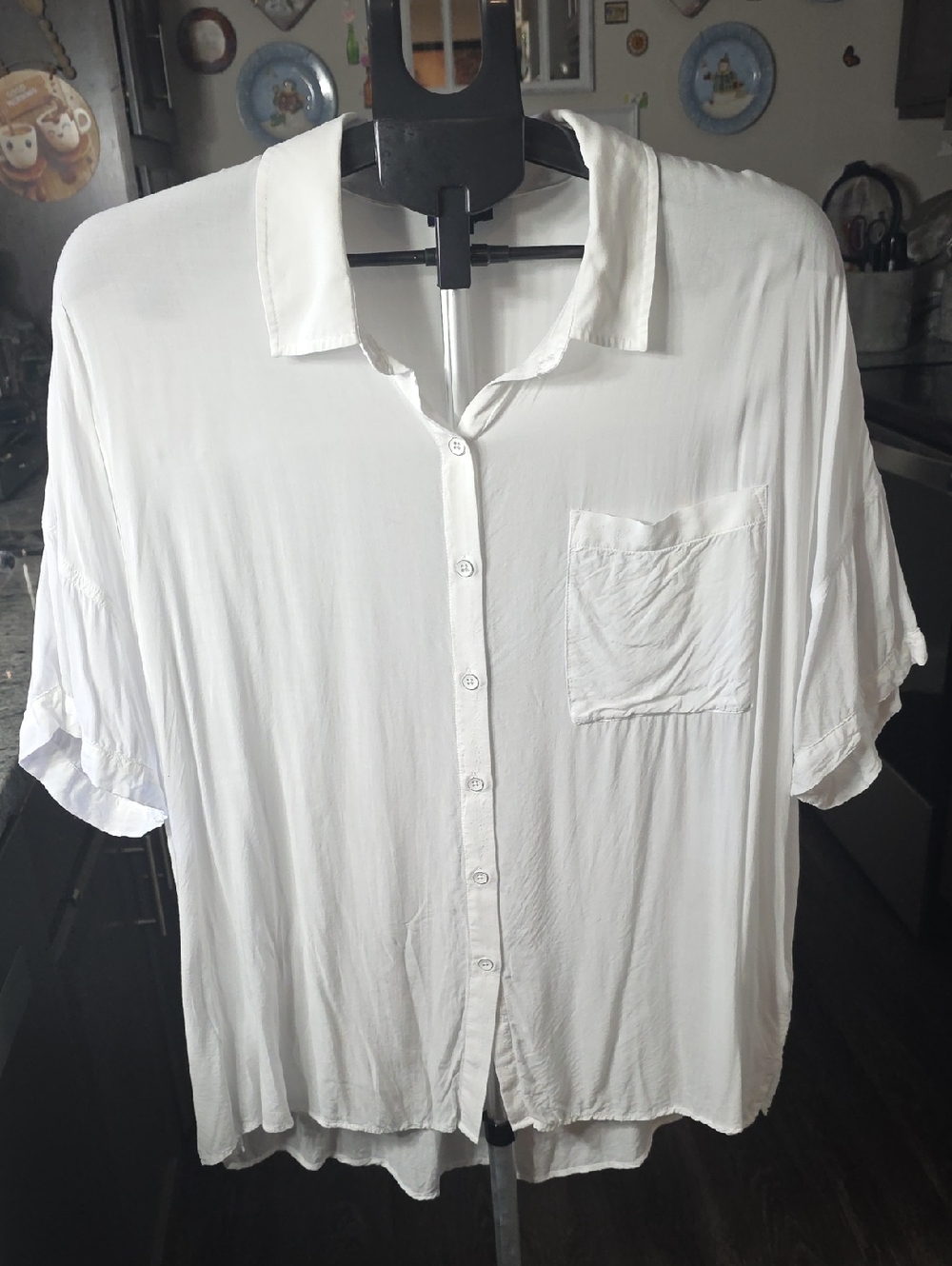 Splendid Very  White Button-Down Pocket Shirt No Stains.  Original 98.00